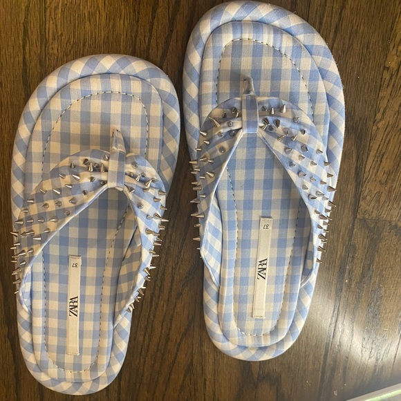 Zara gingham blue spikes slippers unworn new size EUR 37 or 7 US - Picture 3 of 3